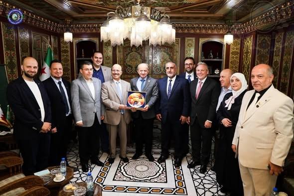 مباحثات سورية بحرينية لتنشيط التعاون الصناعي والفرص الاستثمارية المشتركة في دمشق