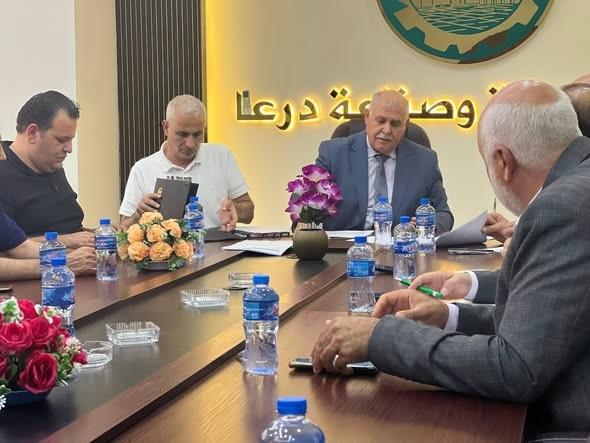 مجلس إدارة الغرفة يناقش شؤون العمل التجاري والصناعي وتعزيز تدريب الشباب