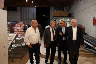 رئيس غرفة صناعة دمشق وريفها يزور مهرجان  صنع في سوريا  ومصنع باستالازارا في القطيفة