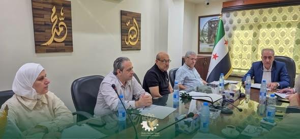 لجنة قطاع الصناعات النسيجية بغرفة صناعة حماة تبحث سبل دعم الإنتاج وتذليل عقبات الصناعيين